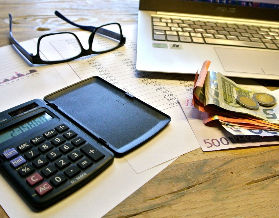 taxes-740202_1920