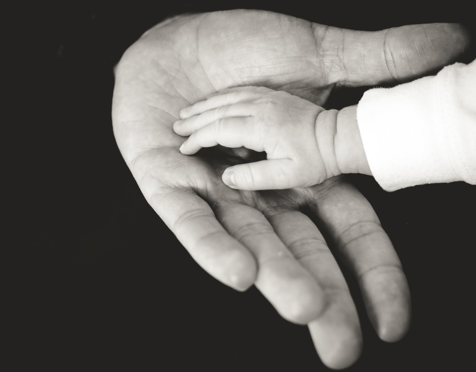 hands-918774_1920(1)