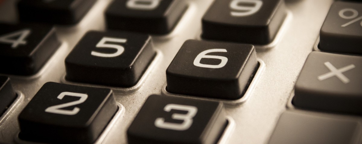 calculator-1180740_1920